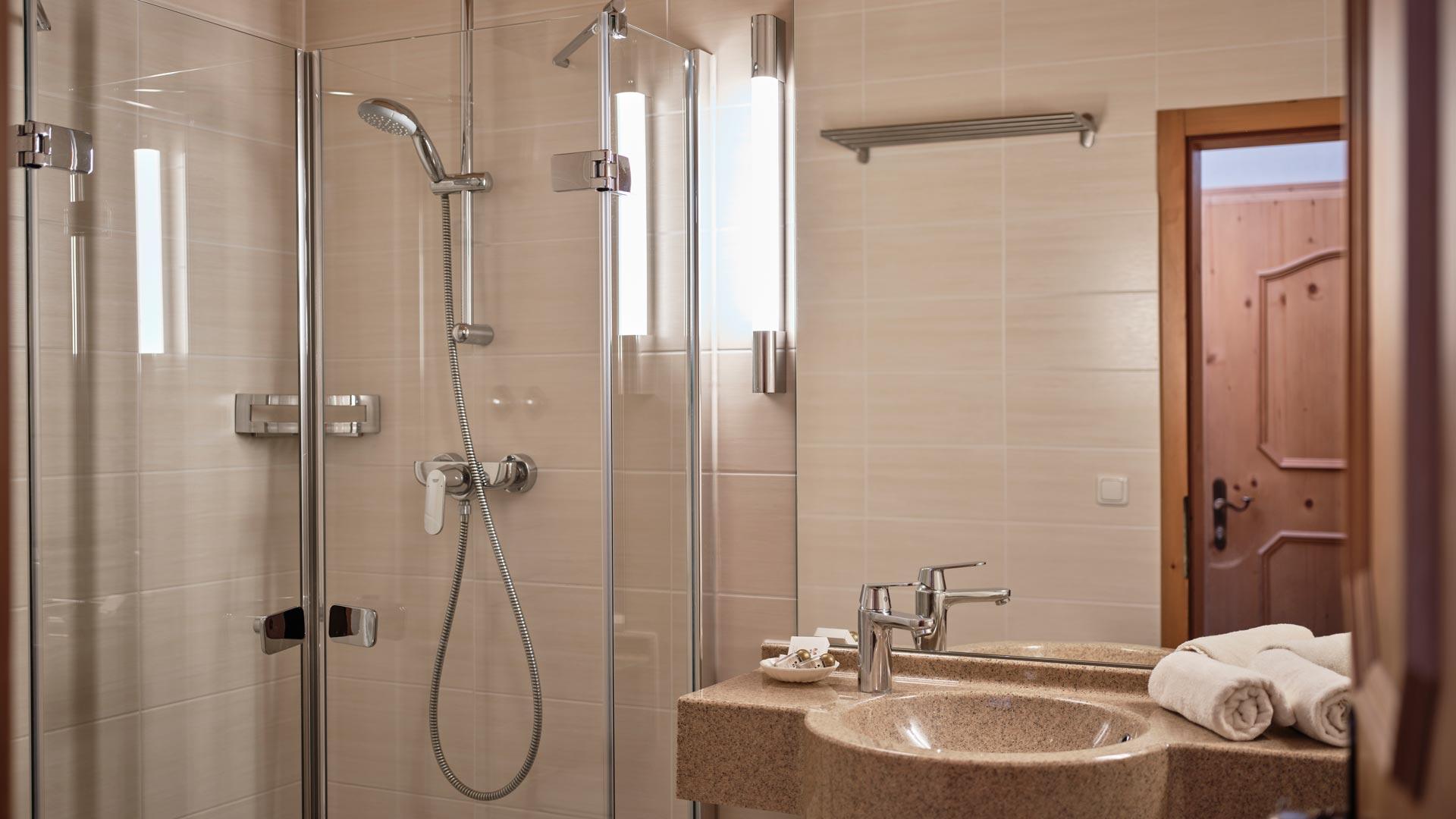Fischerwirt Am Achensee Hotel อาเคนเคียร์ค ภายนอก รูปภาพ